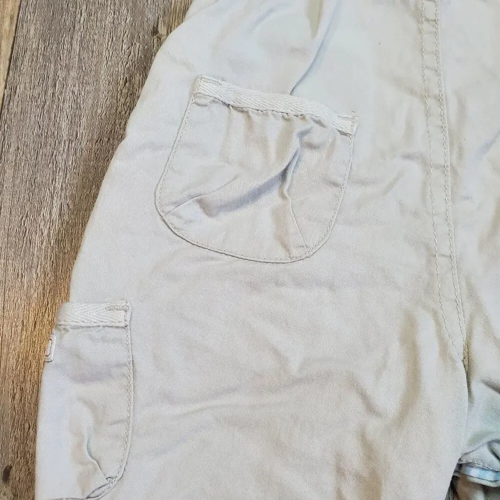 𝅺The childrens place two 3-6 months overalls
